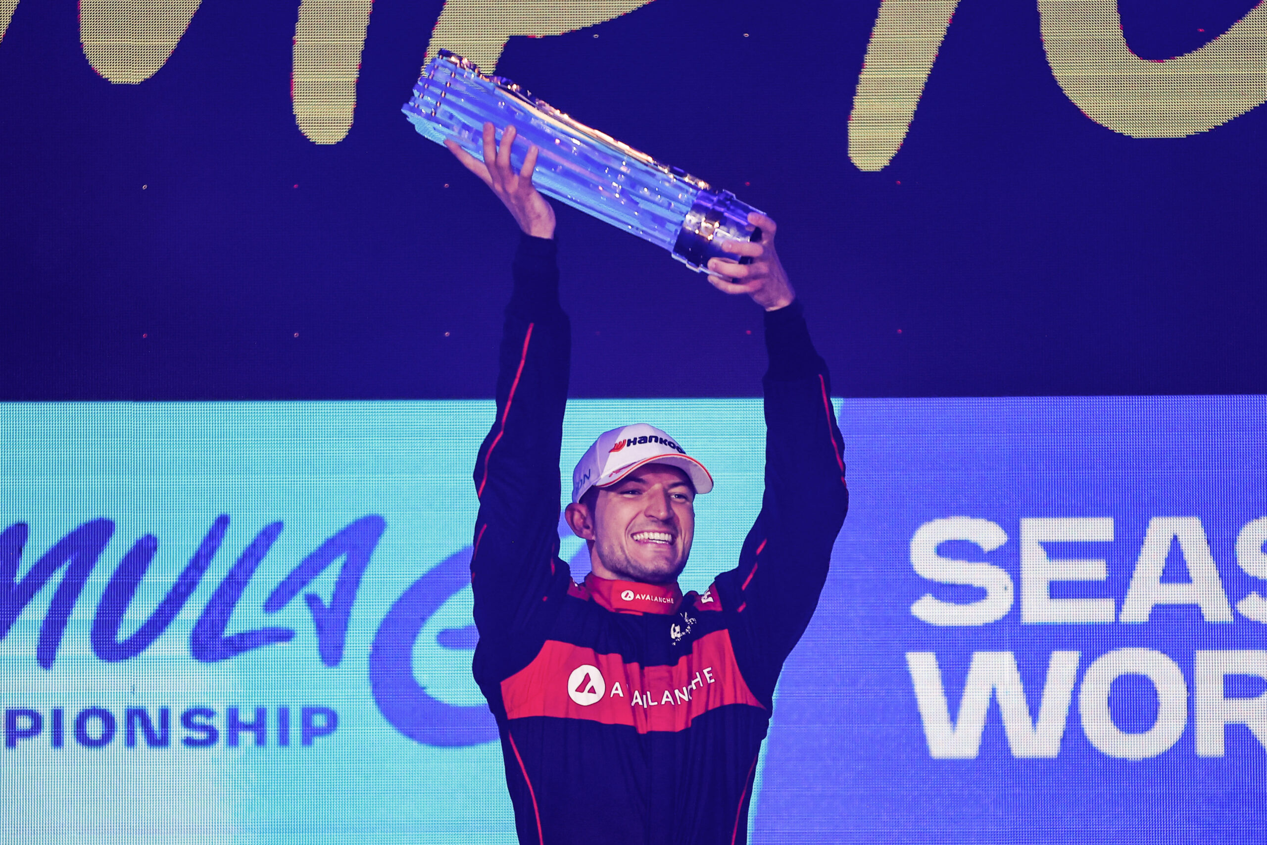 Jake Dennis reclama su primer título mundial de Fórmula E en el E-Prix de Hankook Londres